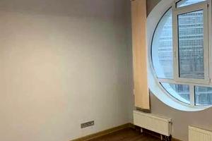 комерційна за адресою Кловський узвіз, 7-А
