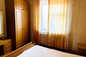 квартира за адресою Срібнокільська вул., 8