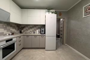 квартира за адресою Сергія Данченка вул., 32