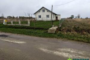 участок по адресу Лесі Українки