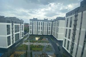 квартира за адресою Олександра Довженка вул., 31