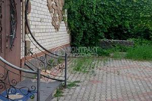 дом по адресу Луи Пастера ул.