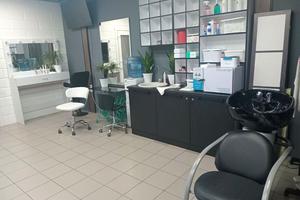комерційна за адресою Центральна вул., 33