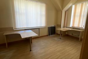 комерційна за адресою Саксаганського вул., 67-Б
