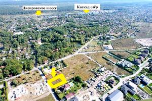 участок по адресу с. Романков, Лісна