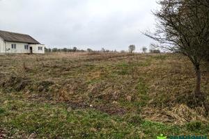 участок по адресу Лесі Українки