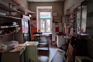 комерційна за адресою Гетьмана Петра Дорошенка вул. (), 16