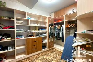 будинок за адресою Коритнянська вул., 1