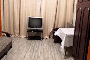 квартира за адресою Адмирала Лазарева, 66