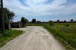 участок по адресу Полтавська, 1
