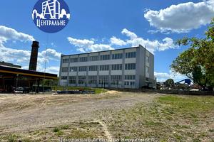 коммерческая по адресу Коммунальщиков ул., 2