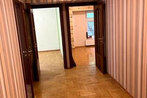 коммерческая по адресу Киев, Евгения Чикаленко ул. (Пушкінська), 28