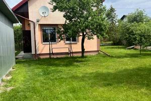 будинок за адресою с. Підрясне, Центральна