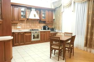 квартира по адресу Богдана Хмельницкого ул., 80