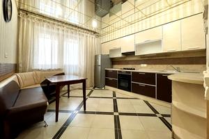 квартира по адресу Дружбы Народов ул., 238