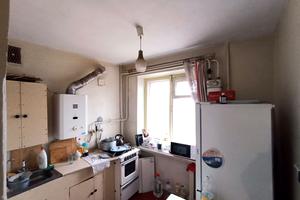 квартира по адресу пр. Героїв України, 12