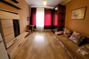 квартира за адресою Гарібальді вул., 4