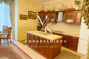 дом по адресу Просвещения ул., 12