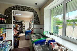 комерційна за адресою с. Пнів, Стрільців, 72