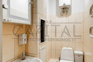 комерційна за адресою Оболонська вул., 21