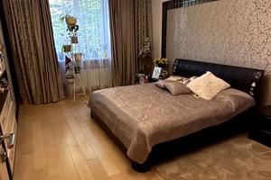квартира за адресою Глінки, 7