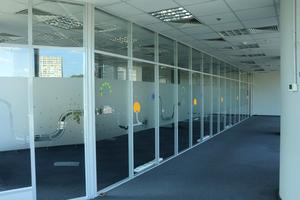 комерційна за адресою Спортивна пл., 1А