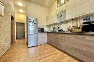 квартира за адресою Металургів просп., 8-А