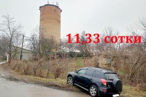 участок по адресу Республиканська, 1