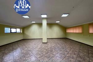комерційна за адресою Тараса Шевченка вул., 25