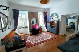 квартира за адресою Староєврейська вул., 5
