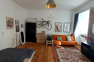 квартира за адресою Староєврейська вул., 5