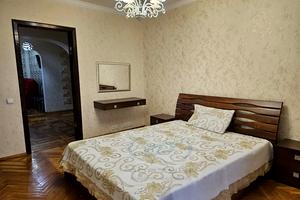 квартира за адресою Захисників Азовсталі вул. (Сержанта Смірнова), 6