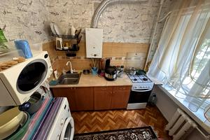 квартира за адресою В'ячеслава Чорновола вул., 5