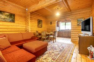 будинок за адресою Зарічна
