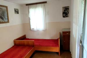 будинок за адресою 27 садова, 44