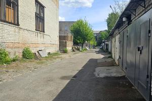 комерційна за адресою Богдана Гаврилишина вул. (Ванди Василевської), 23