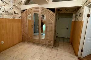комерційна за адресою Середньофонтанська вул., 32