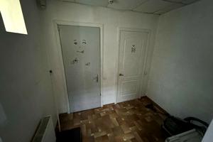 комерційна за адресою Олега Міхнюка вул. (Воїнів-Інтернаціоналістів), 47