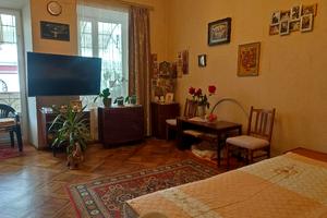 квартира за адресою Пастера вул., 32