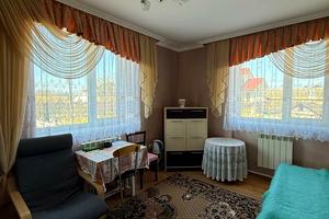будинок за адресою с. Крихівці, Сірка Івана вул., 27