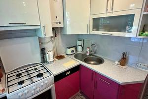 квартира за адресою Космонавтів просп., 17
