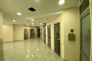комерційна за адресою Басейна вул., 7-В
