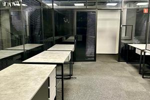 комерційна за адресою Вадима Гетьмана вул., 6