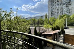 комерційна за адресою Гвардійців-Широнінців вул., 55