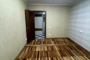 квартира за адресою Шкільна вул. (Героїв Сталінграда), 25