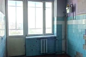 квартира за адресою Тролейбусна вул., 12