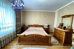 будинок за адресою Головна, 115