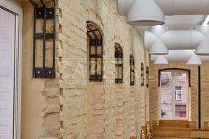 комерційна за адресою Велика Васильківська вул. (Червоноармійська), 12