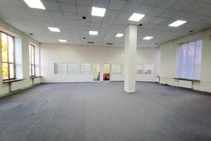 коммерческая по адресу Довженко ул., 4