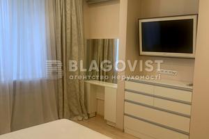 квартира по адресу Вышгородская ул., 45/2
